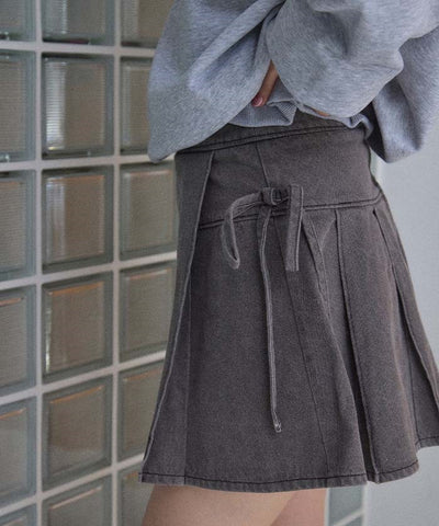 Denim Ribbon Pleated Skirt