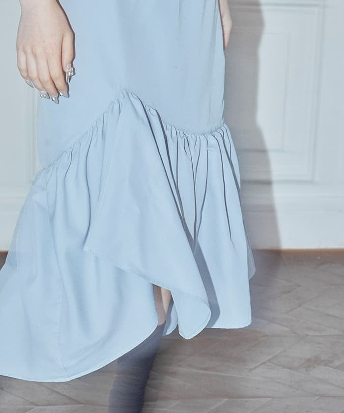 【極美品】 AMERI CREPE VOLUME GATHER SKIRT Ameri（アメリ）の「CREPE VOLUME GATHER SKIRT（スカート）」 - WEAR