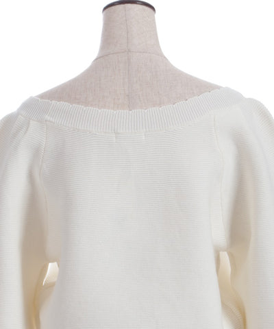 Off-Shoulder Knit Pullover