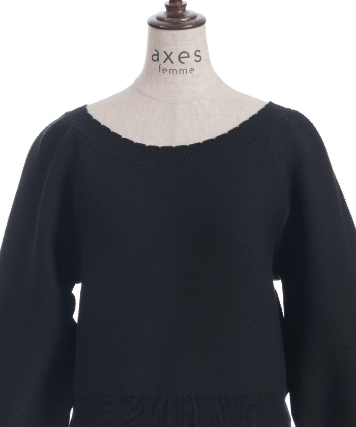 Off-Shoulder Knit Pullover