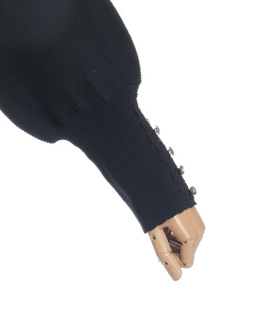 Off-Shoulder Knit Pullover