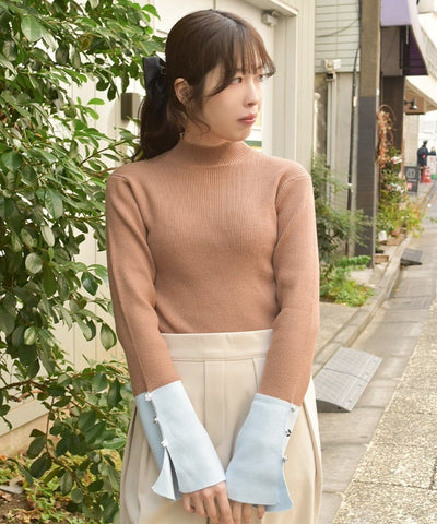 Bicolor Knit Pullover