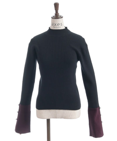 Bicolor Knit Pullover