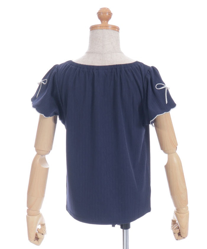 Ribbon & Scalloped Top