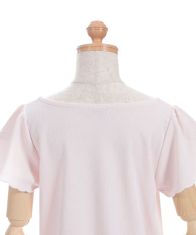 Ribbon & Scalloped Top
