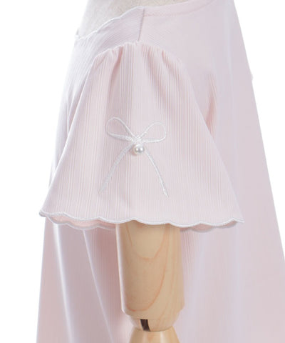 Ribbon & Scalloped Top