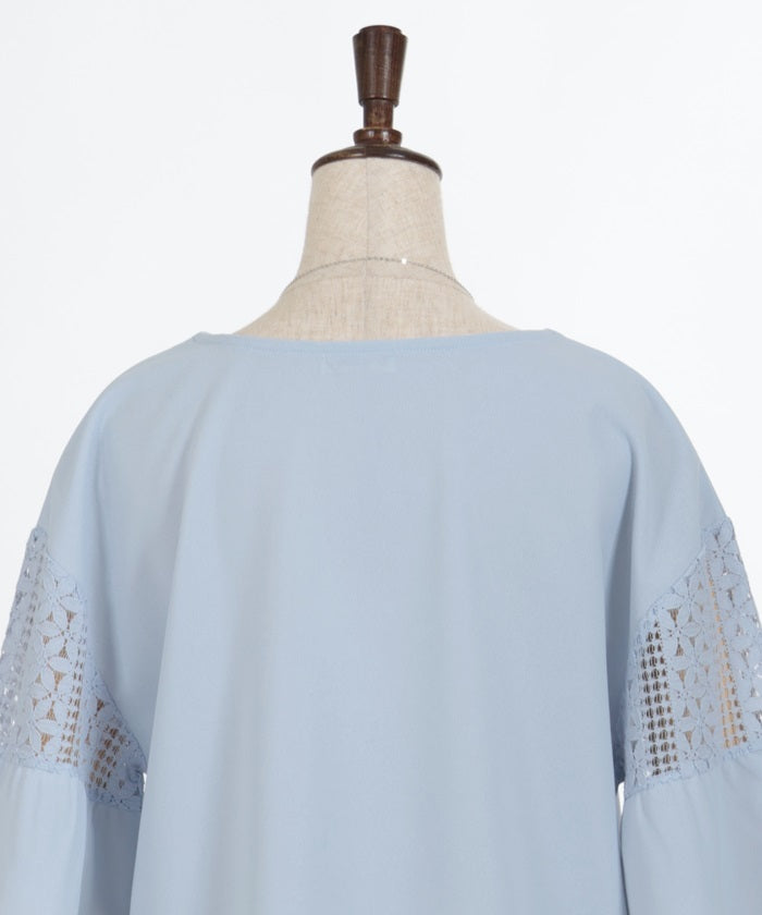 Sleeve Lace Panel Cut-and-Sewn Pullover