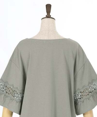 Sleeve Lace Long Cut-and-Sewn Pullover