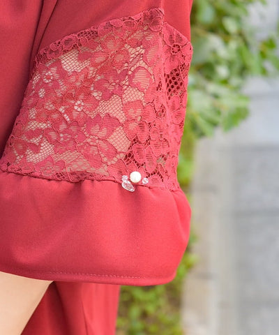Sleeve Lace Panel Cut-and-Sewn Pullover