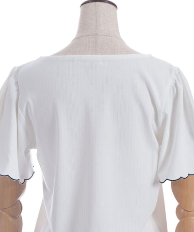 Ribbon & Scalloped Embroidery Pullover