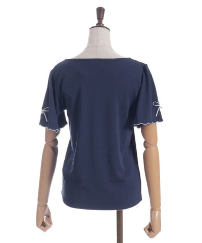 Ribbon & Scalloped Embroidery Pullover