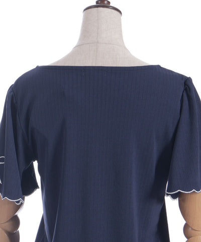 Ribbon & Scalloped Embroidery Pullover