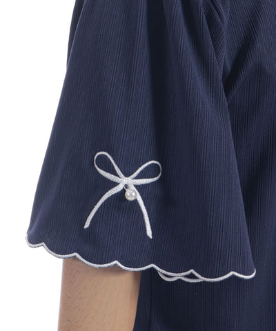 Ribbon & Scalloped Embroidery Pullover