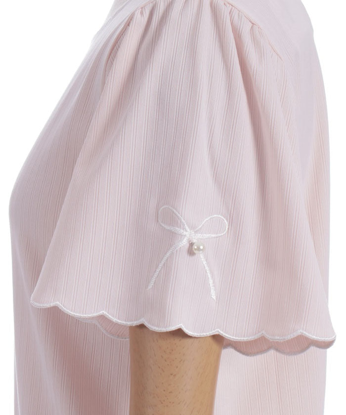 Ribbon & Scalloped Embroidery Pullover