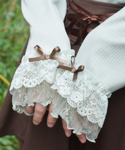 Square Neck Pullover with Ribbon