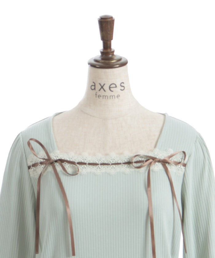 Square Neck Pullover with Ribbon