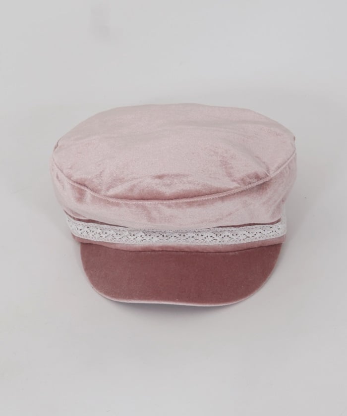 Velour Casquette with Brooch