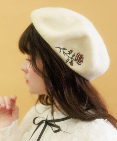 Rose Embroidery Beret (Pre-order)