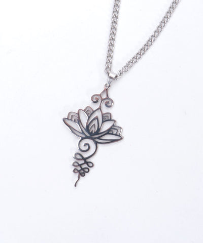 Lotus Motif Necklace