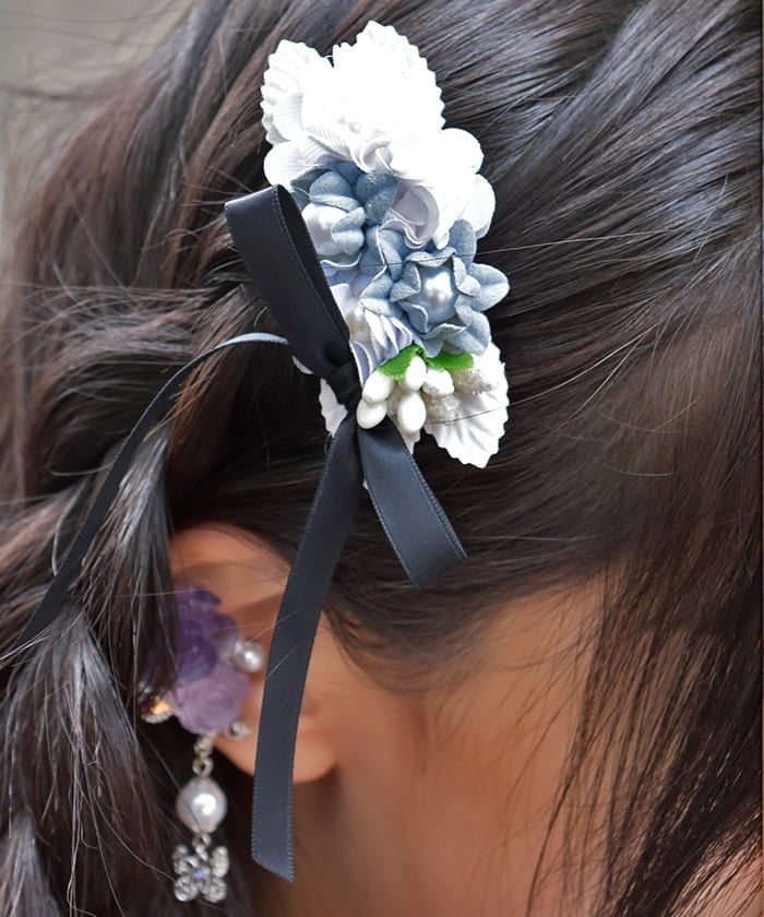 Flower & Ribbon Hair Clip