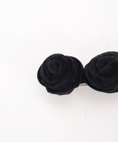 Velour Rose Clip