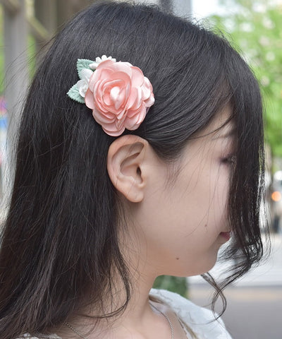 Flower Motif Clip