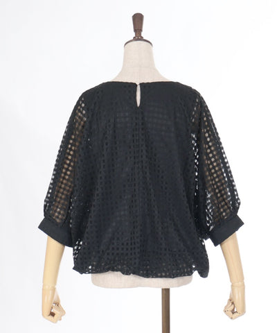 Lattice Pattern Balloon Lace Pullover