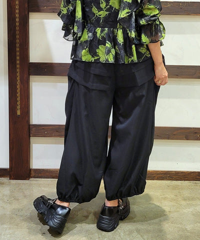 Tuck Deformed Big Pants