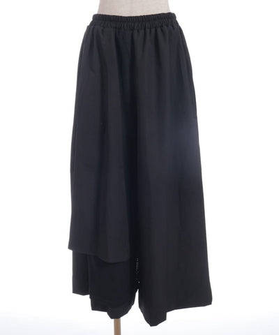 Asymmetric Contrast Fabric Layered Pants