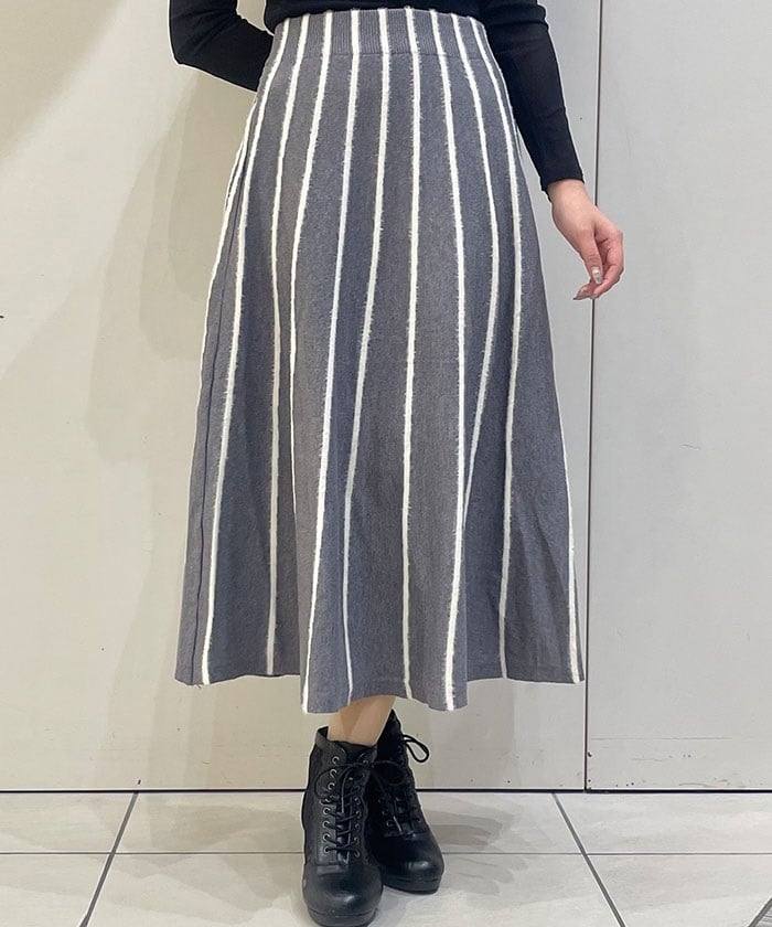 Fur Design Striped Knit Skirt