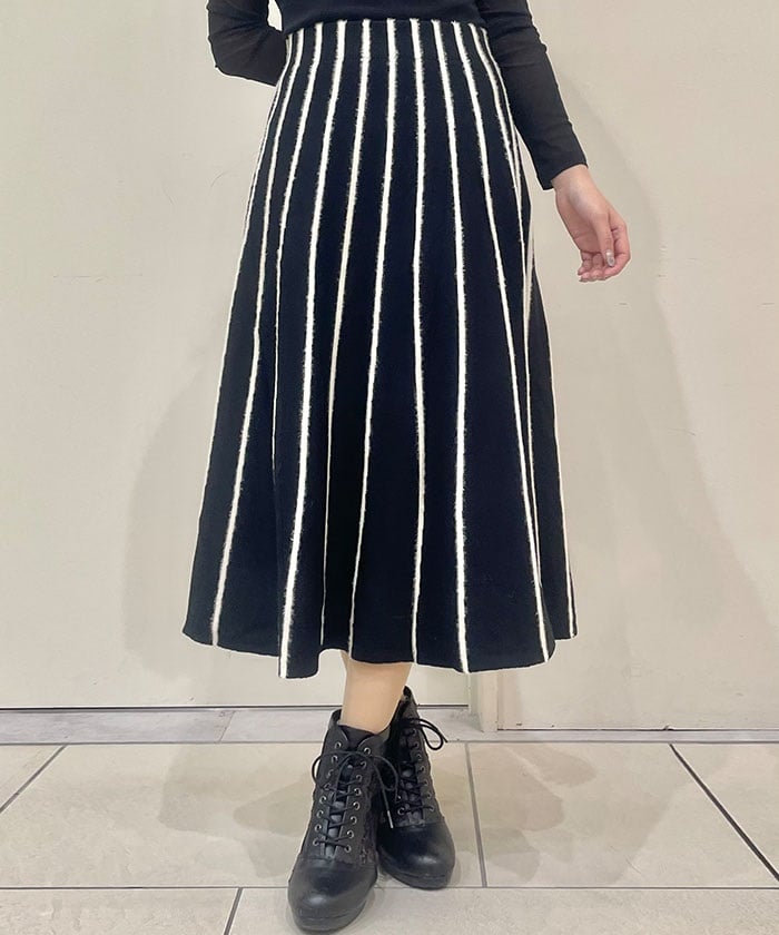 Fur Design Striped Knit Skirt