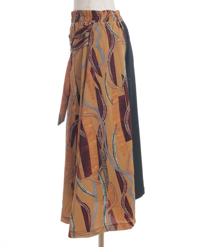 Asymmetric Decoration Belt Skirt