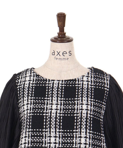 Plaid Tweed Pleated Pullover