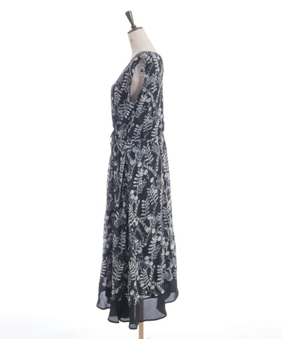 Floral Pattern Hem Color Scheme Dress