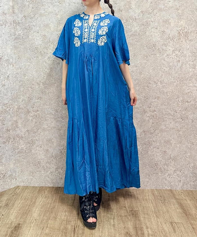 Embroidery Skipper Maxi Dress