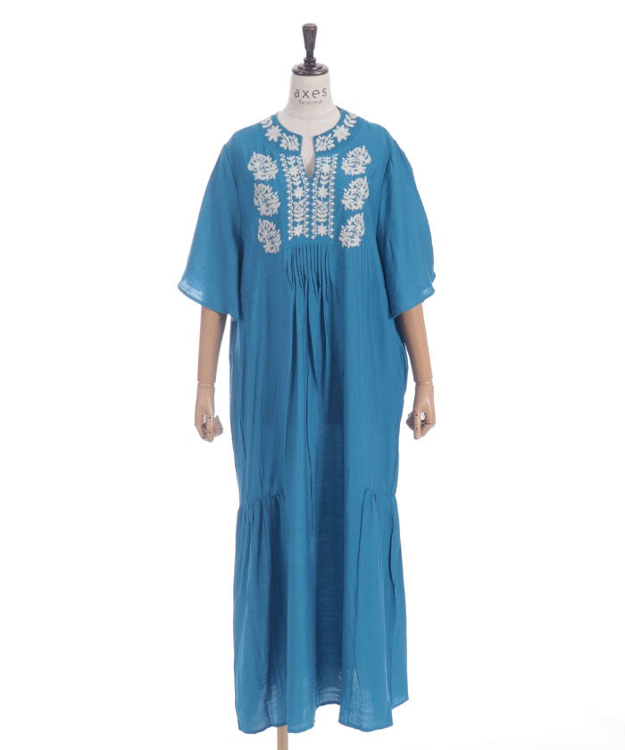 Embroidery Skipper Maxi Dress