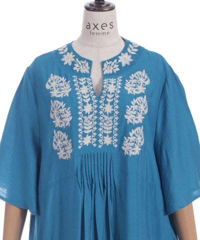 Embroidery Skipper Maxi Dress