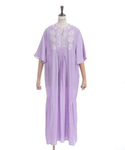 Embroidery Skipper Maxi Dress