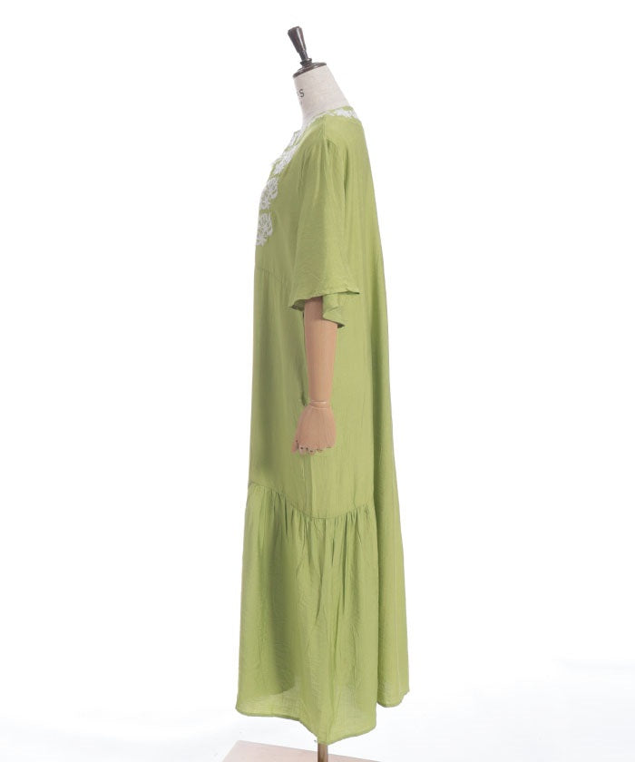 Embroidery Skipper Maxi Dress