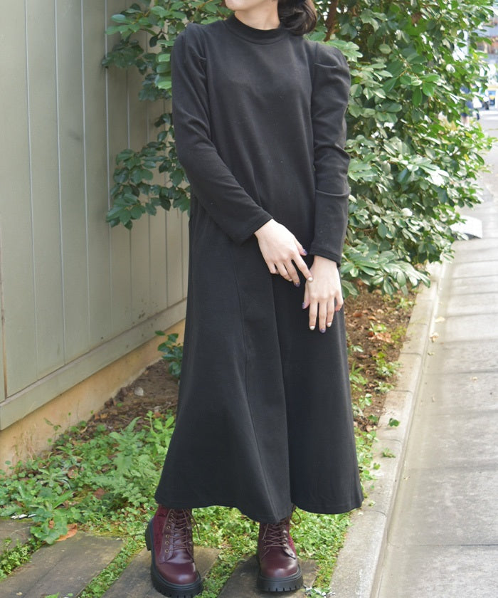 Brushed Cut Tuck Sleeve Dress