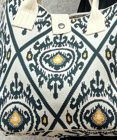 Ethnic Pattern Knit Bag