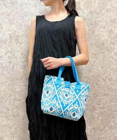 Ethnic Pattern Knit Bag
