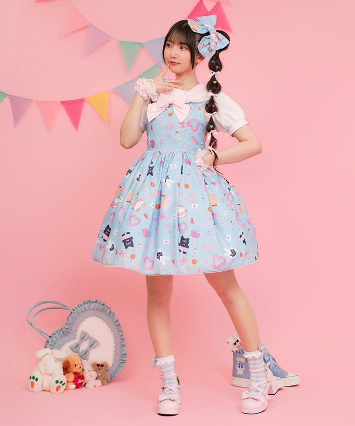 【新品同様・希少】MIKE DOWSON:Fashion Girls Happy Vacance Pattern Jumper Skirt – axes femme from JAPAN