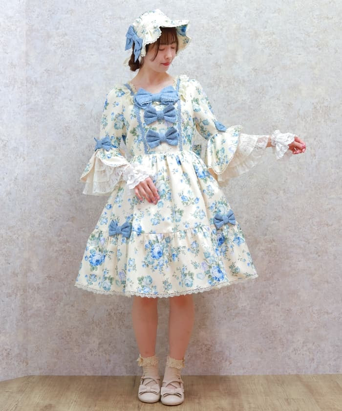 Antique Rose Pattern Dress (Time-limited Price) – axes femme from