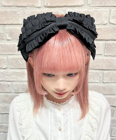 Ribbon-Shaped Headdress