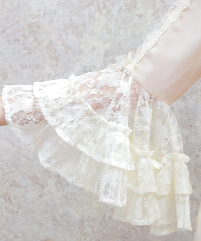 Lacy Princess Sleeves Blouse (Pre-order)