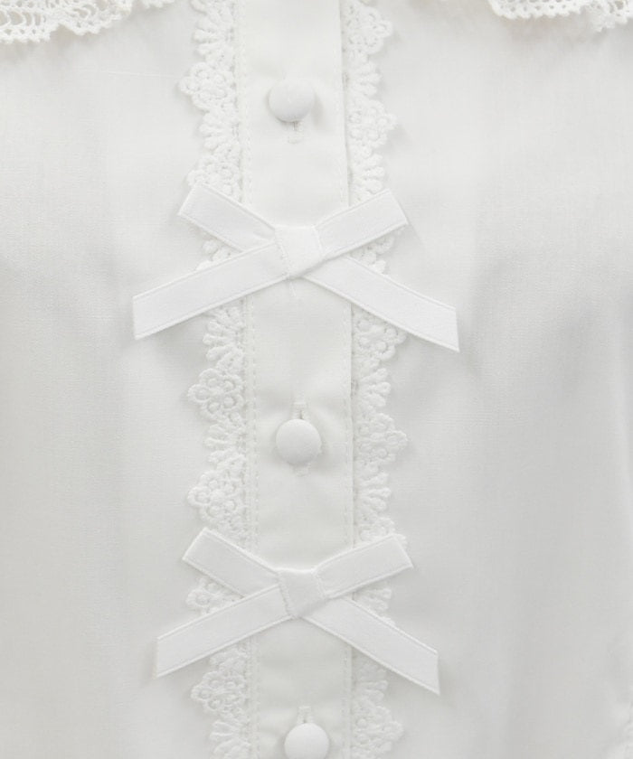 Torsion Lace Round Collar Short Sleeve Blouse