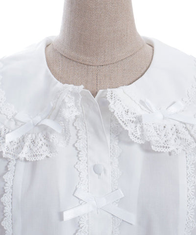 Torsion Lace Round Collar Short Sleeve Blouse