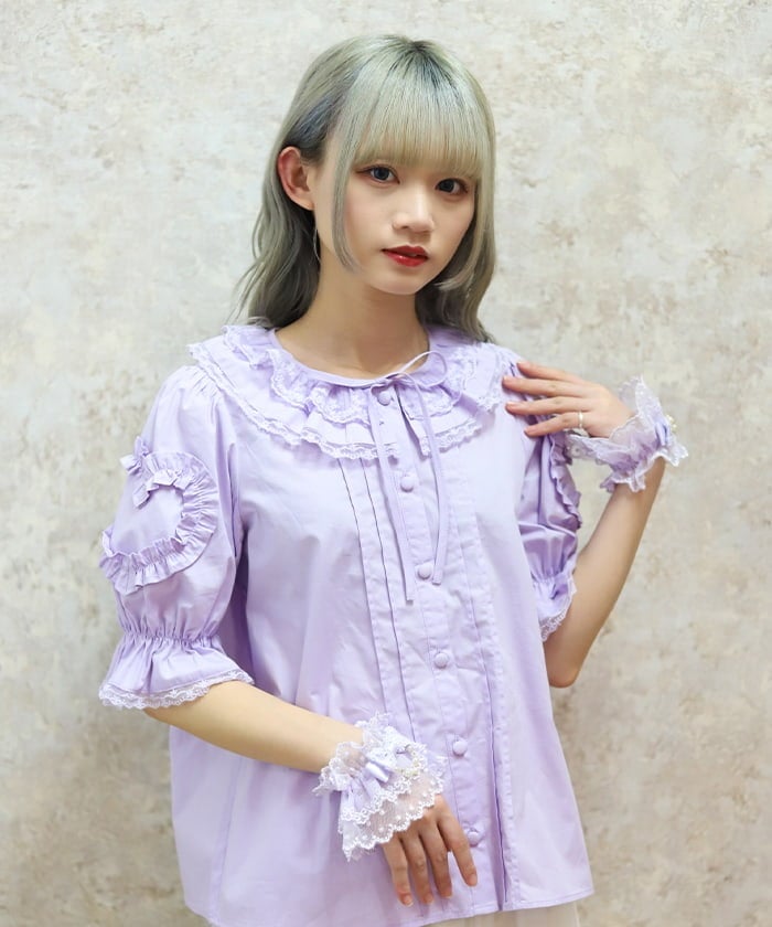 Heart Frill Puff Sleeve Blouse