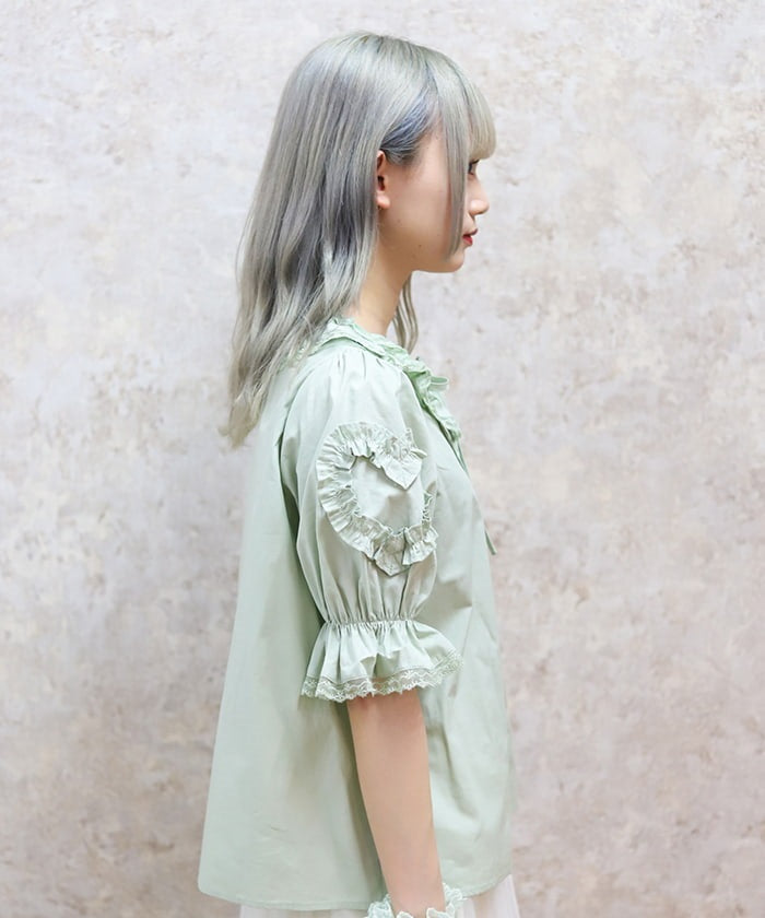 Heart Frill Puff Sleeve Blouse